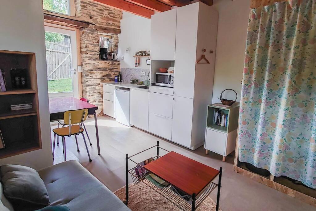 Longere Tinyhouse Avec Son Jardin-foret Vakantiehuis Saint-Just (Ille-et-Vilaine)