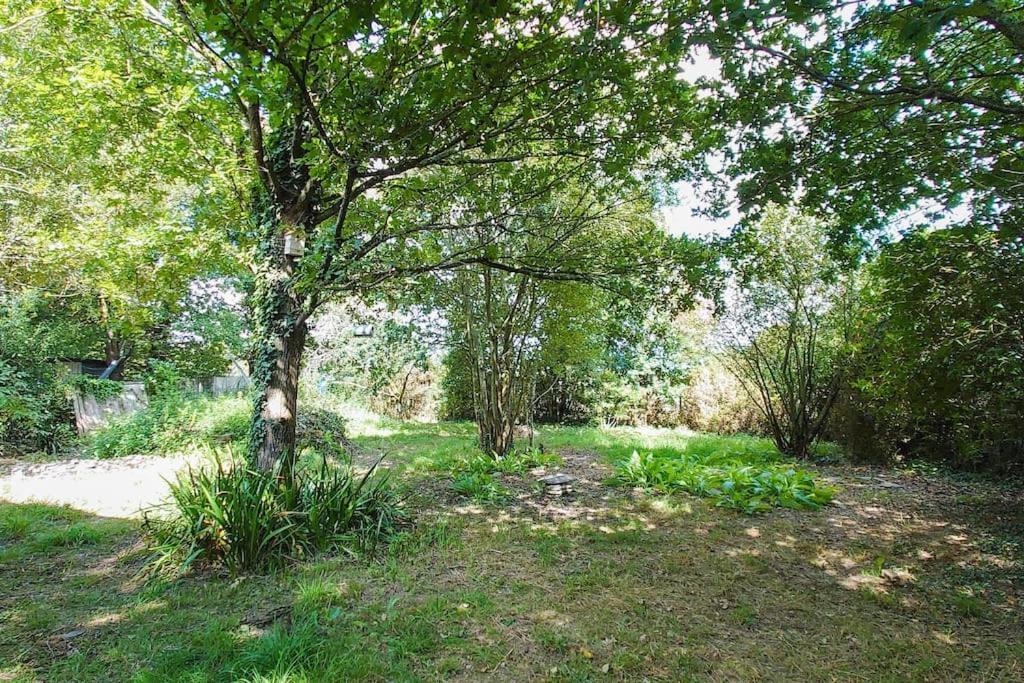 Ferienhaus Longere Tinyhouse Avec Son Jardin-foret Saint-Just (Ille-et-Vilaine)